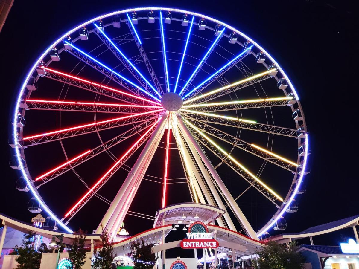 Her Majesty'S Way, Awesome Mtn Views, 1089 Free Tickets Each Paid Day, Dollywood And More Gatlinburg Kültér fotó