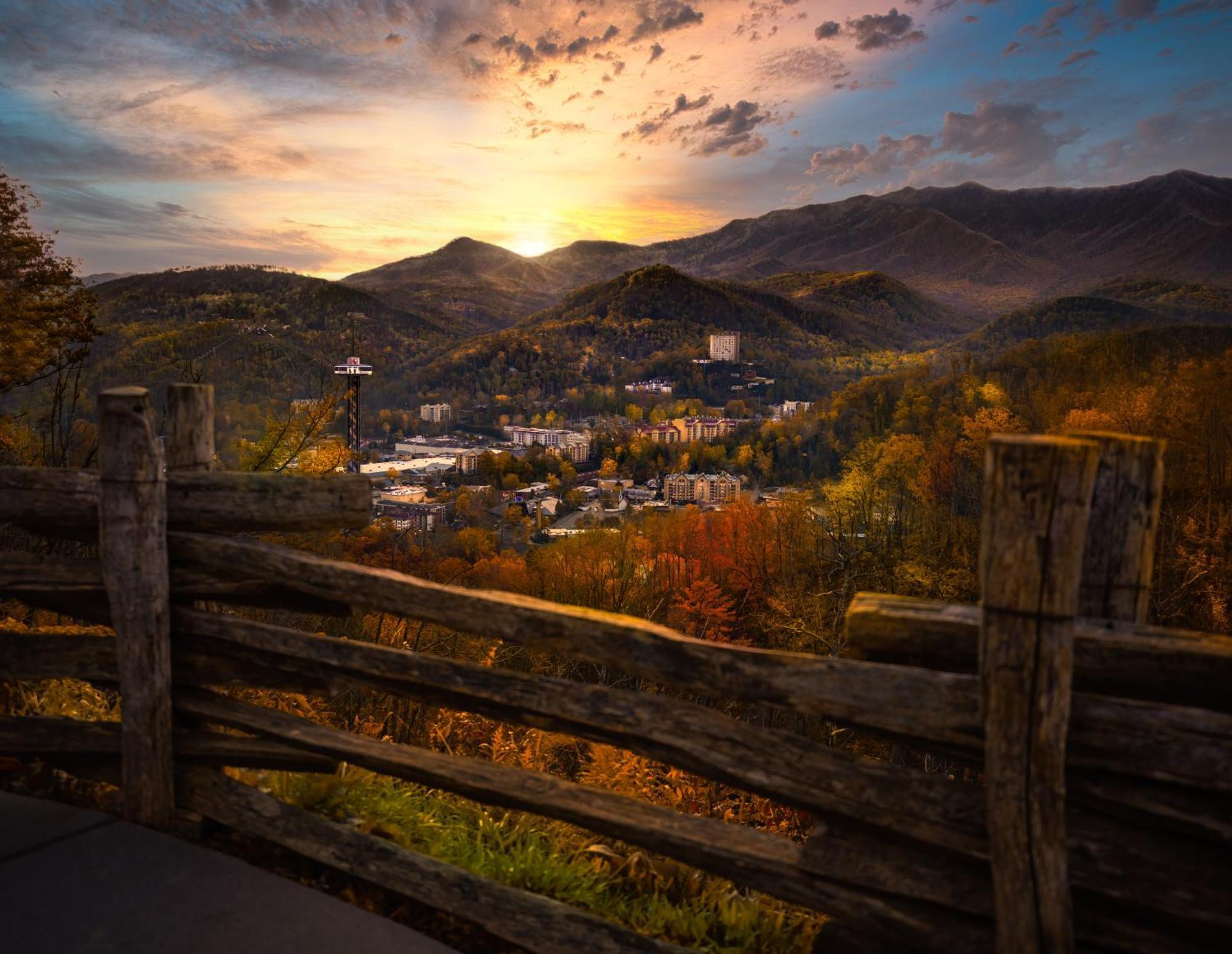 Her Majesty'S Way, Awesome Mtn Views, 1089 Free Tickets Each Paid Day, Dollywood And More Gatlinburg Kültér fotó